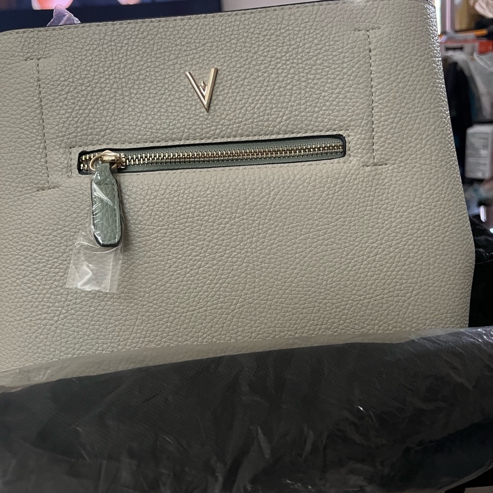 NWT - Chic Mint/Cream Tote Bag with Gold Accents